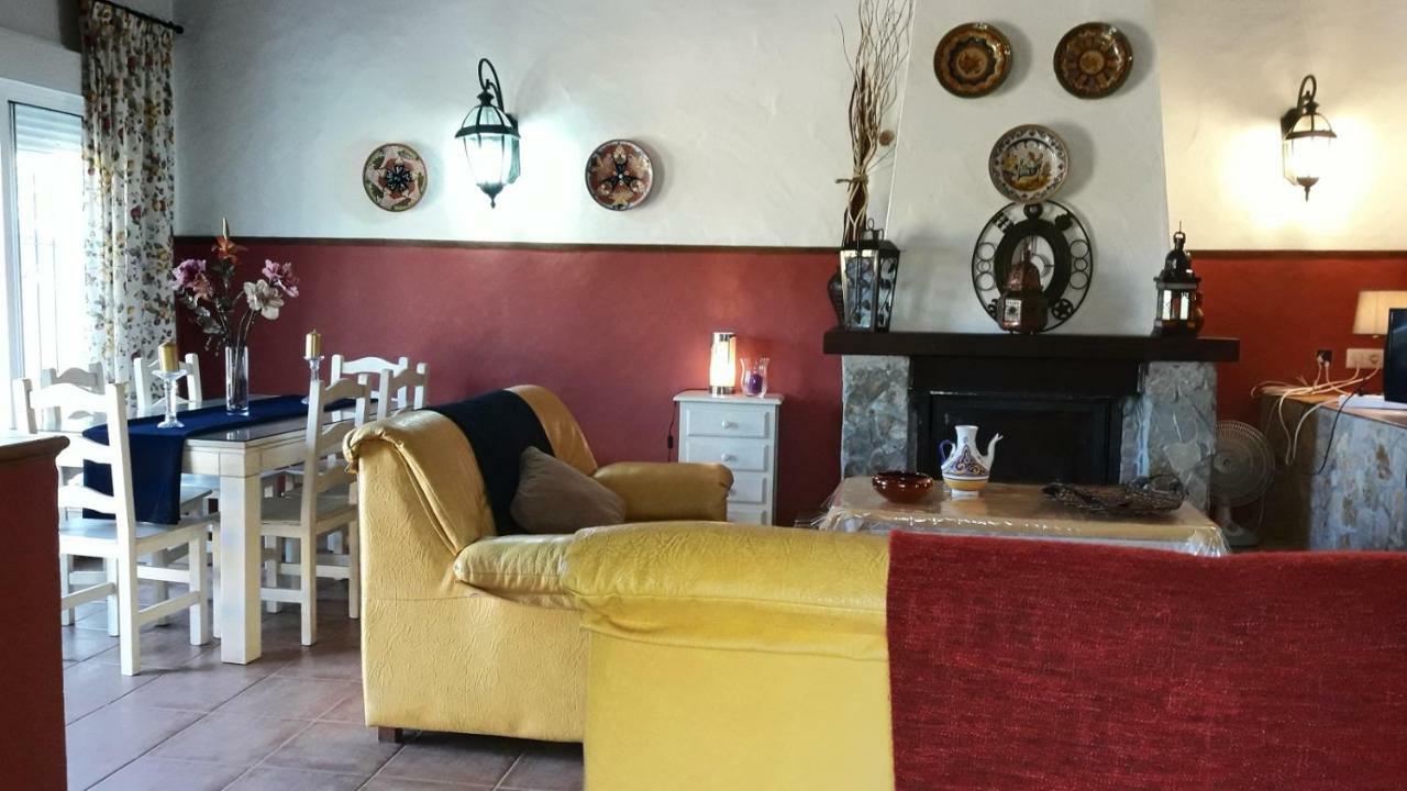 Chalet La Huerta Con Piscina Y Wifi Коніль-де-ла-Фронтера Екстер'єр фото
