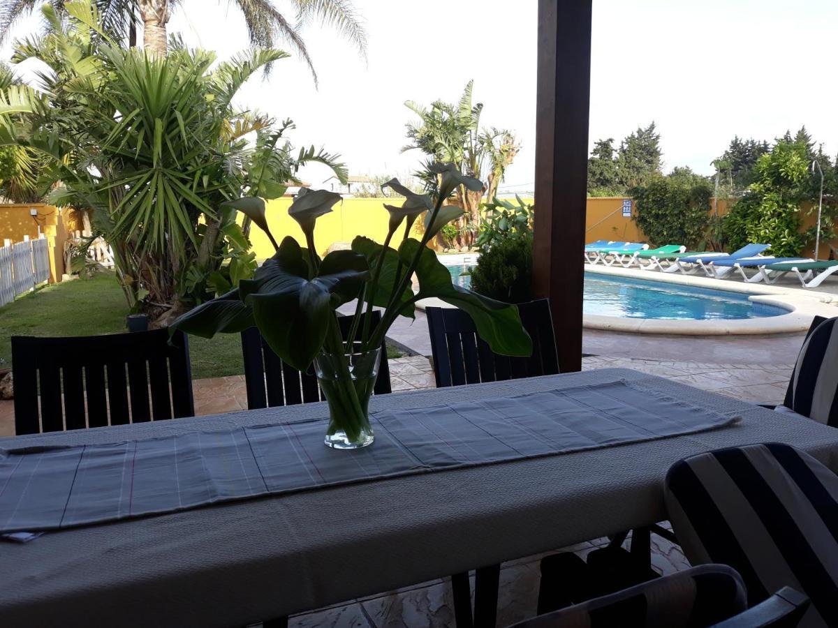 Chalet La Huerta Con Piscina Y Wifi Коніль-де-ла-Фронтера Екстер'єр фото